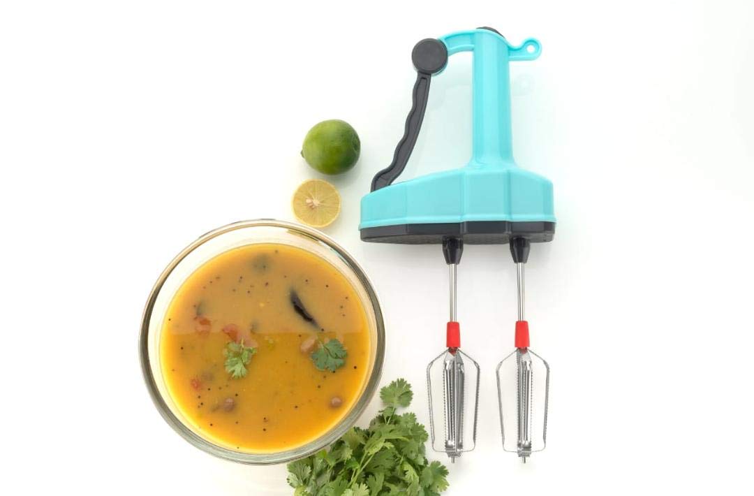 High-speed blender with double blade High-speed blender with double blade